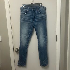 American eagle blue jeans. Size 32/32